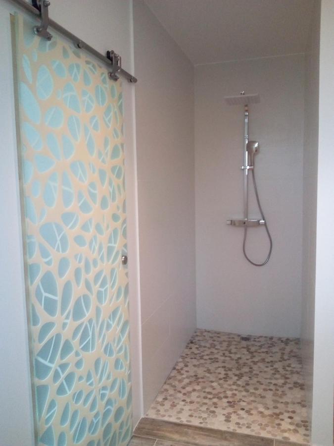 Les Palmiers - Vacation Home Saint-Xandre Dış mekan fotoğraf